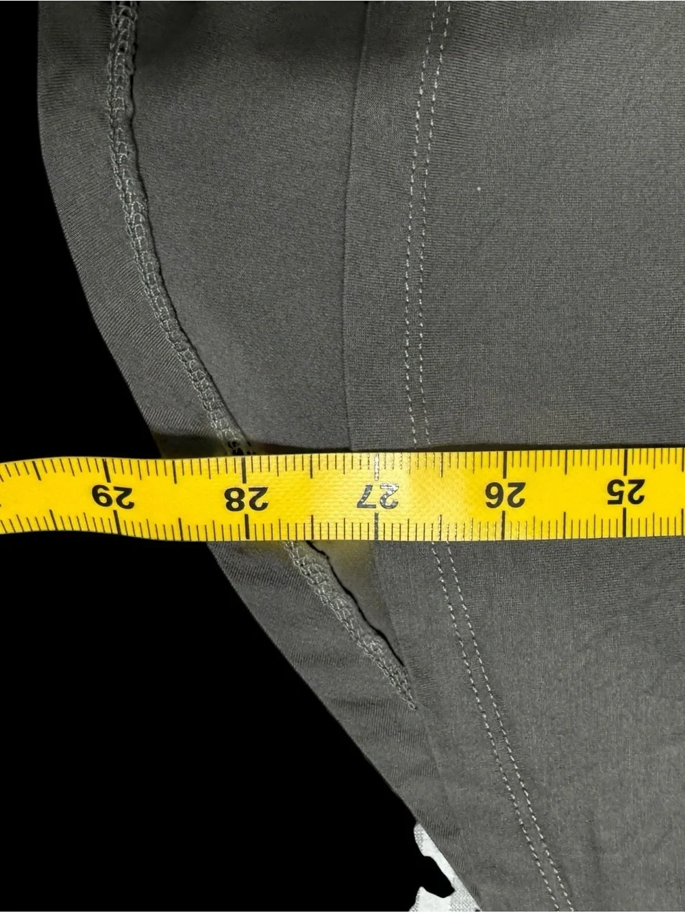Everyday Scoop Neck Long Sleeve Tee in Charcoal